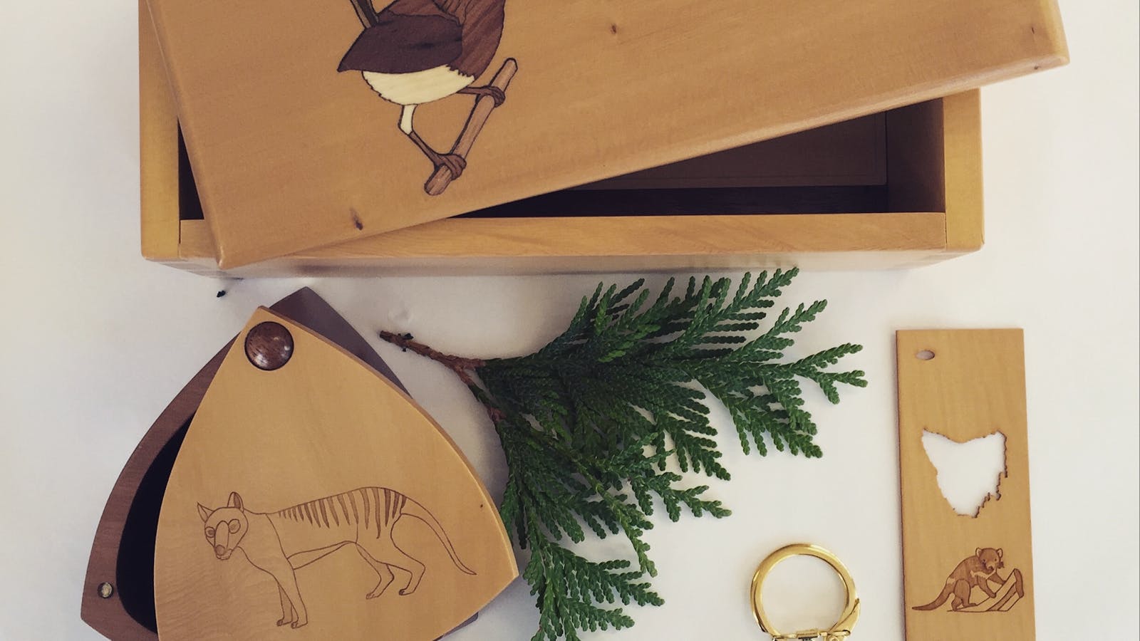 Under The Oak Handmade Gallery and Gifts