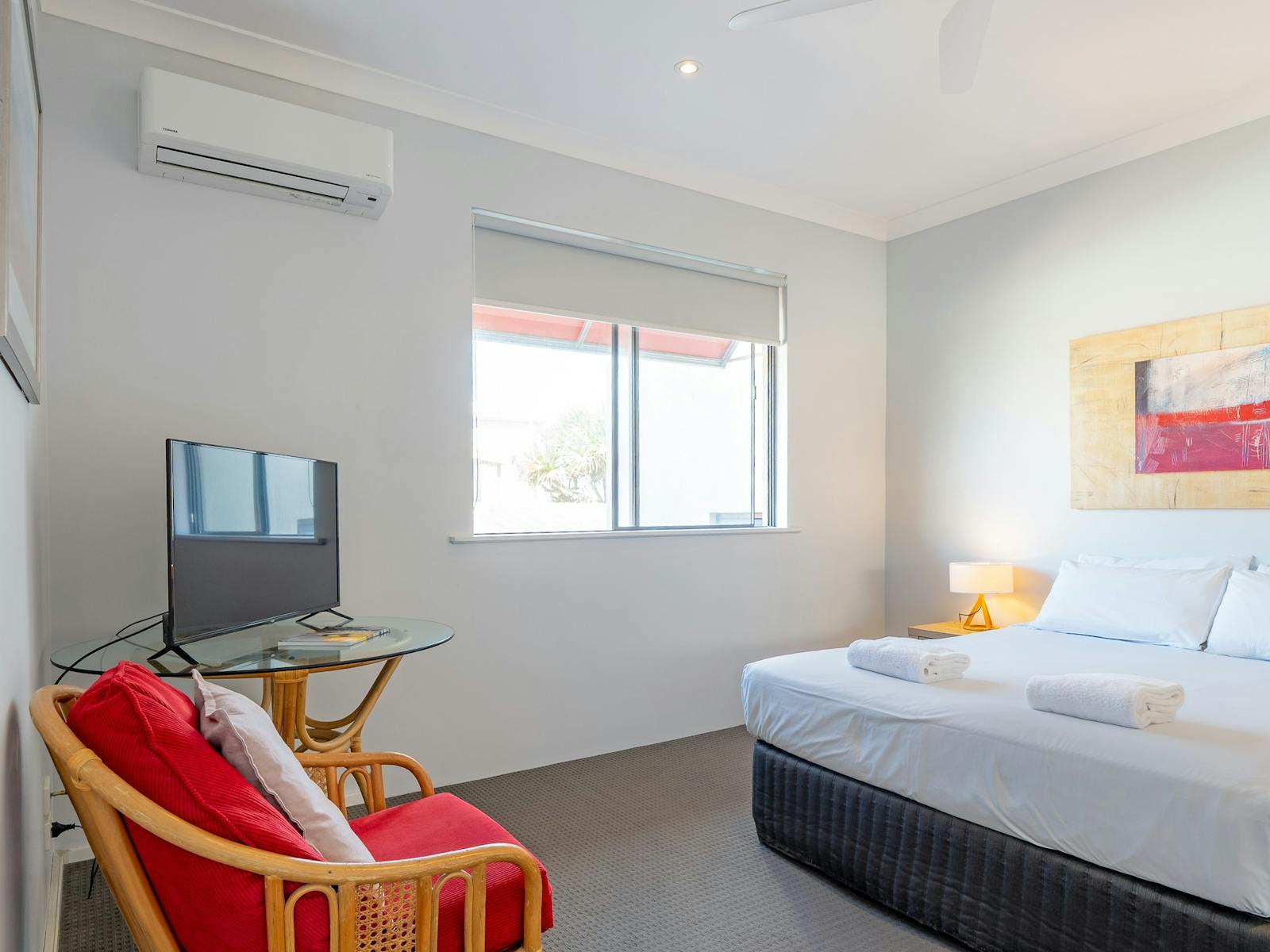 image of main bed in townhouse at coolum beach resort image of main bed in townhouse at coolum beach resort