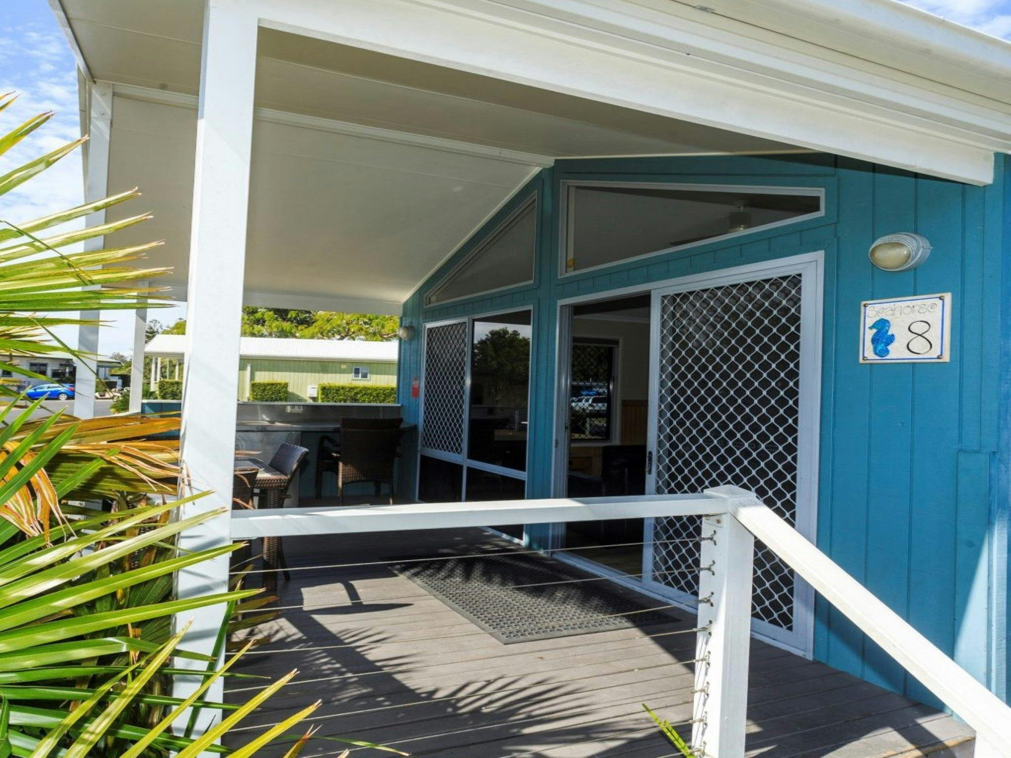 Reflections Holiday Parks Massy Greene Cabin