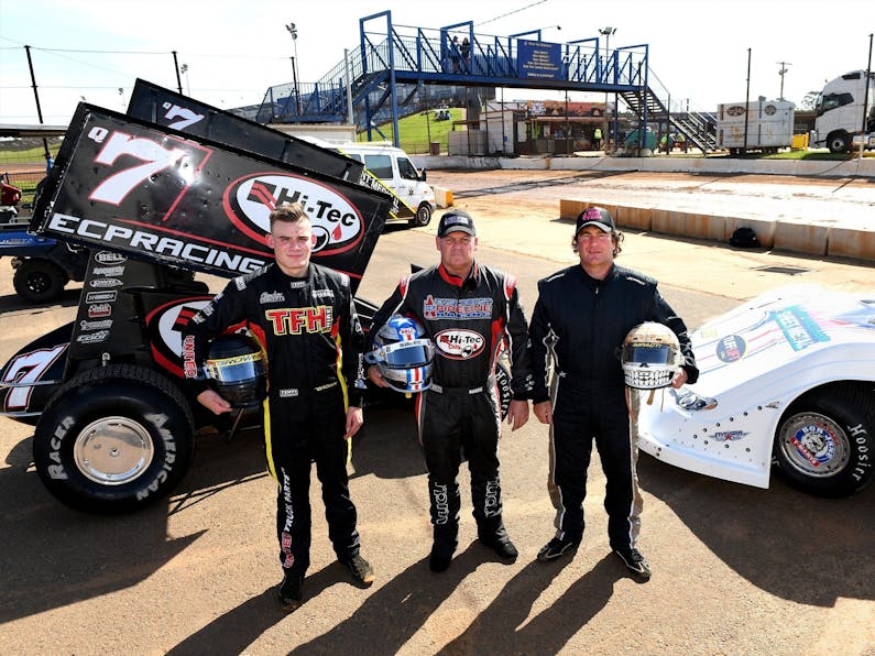 Image of the event 'Hi-Tec Oils Ultimate Speedway Challenge Round Two - Valvoline Raceway'