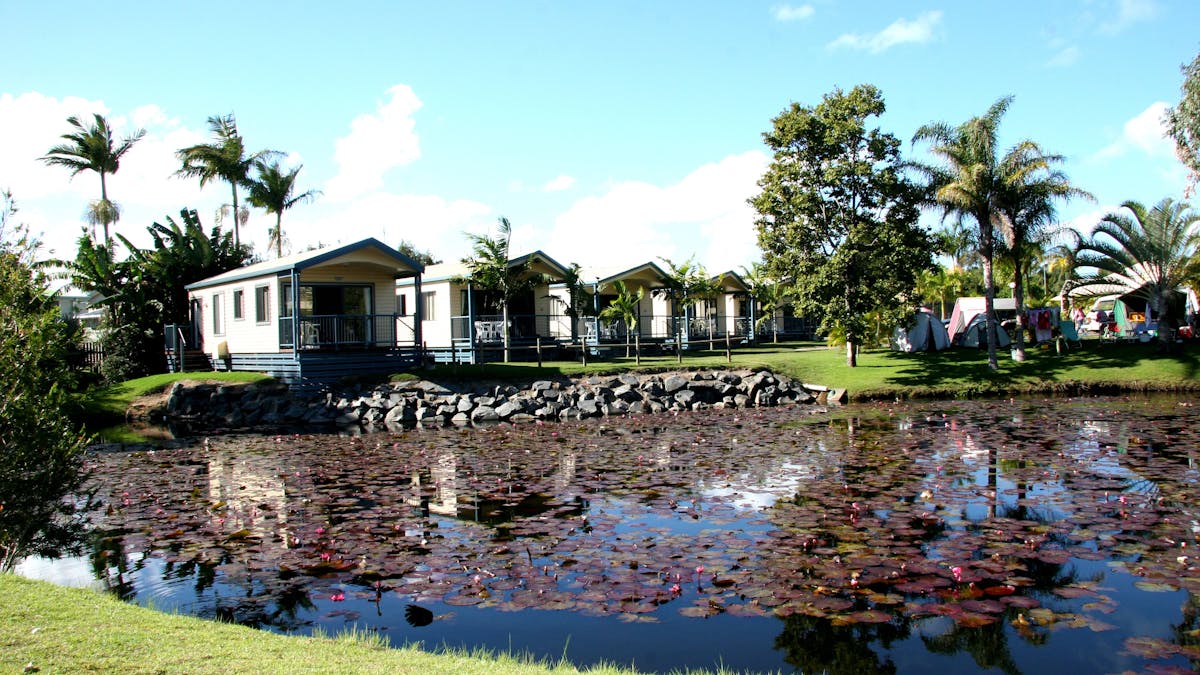 Fraser Lodge Holiday Park - Pond view