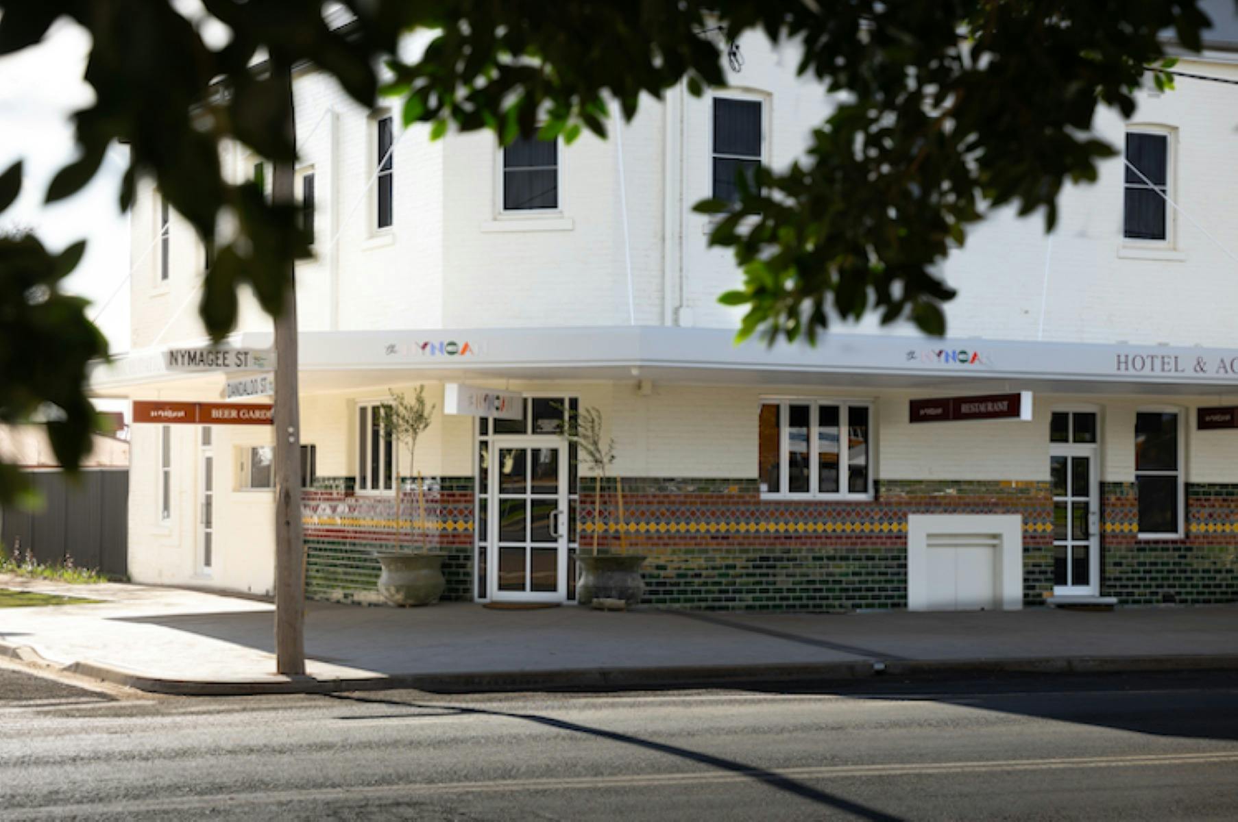 The Nyngan Hotel Streetscape