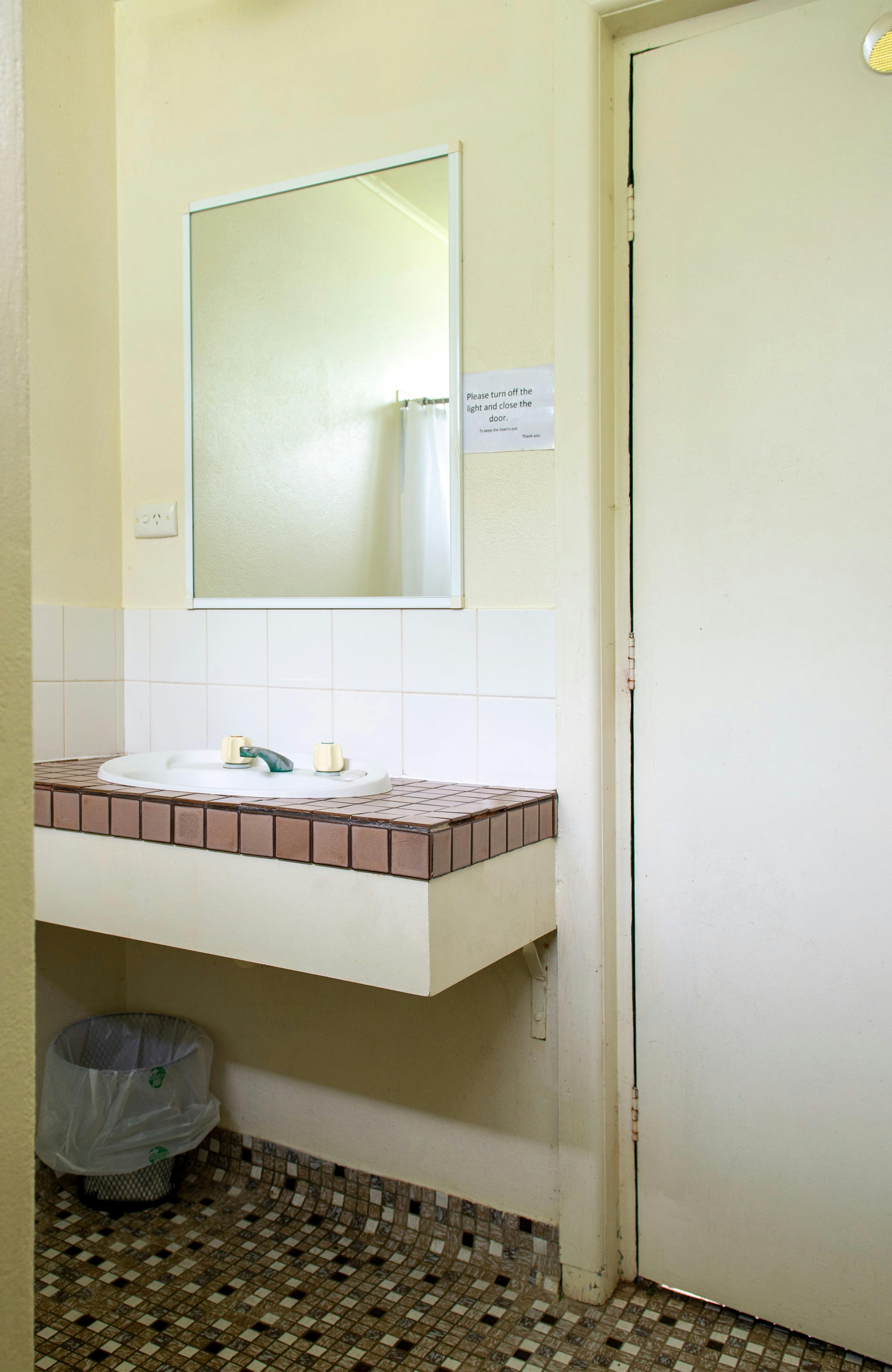Ensuite Powered Site