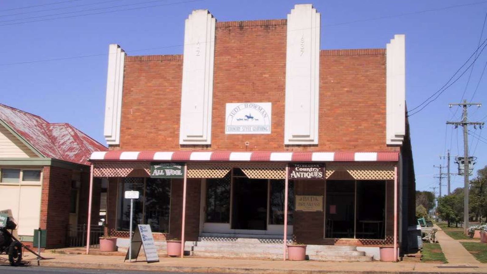 Dunedoo Country Antiques