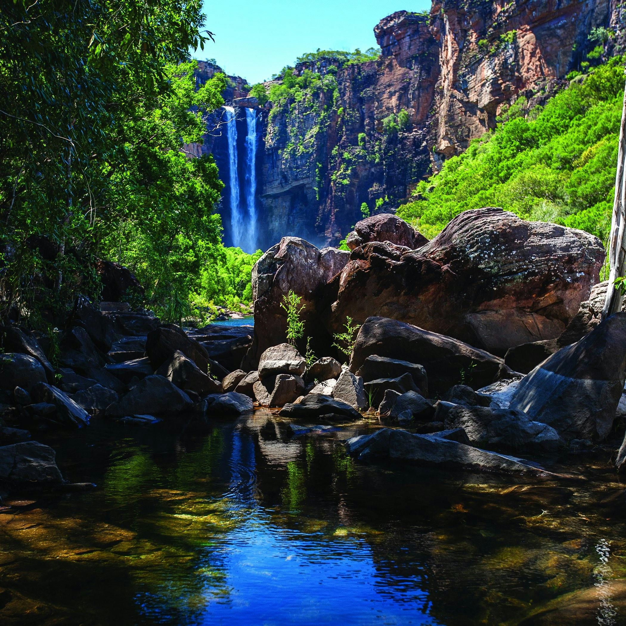 Jim Jim plunge pool walk