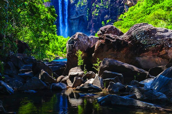 Jim Jim plunge pool walk