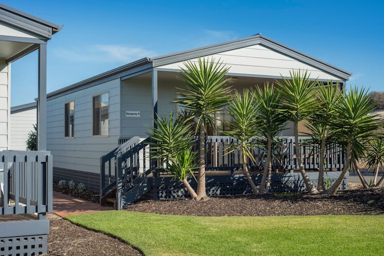 Deluxe Cabin Seaspray