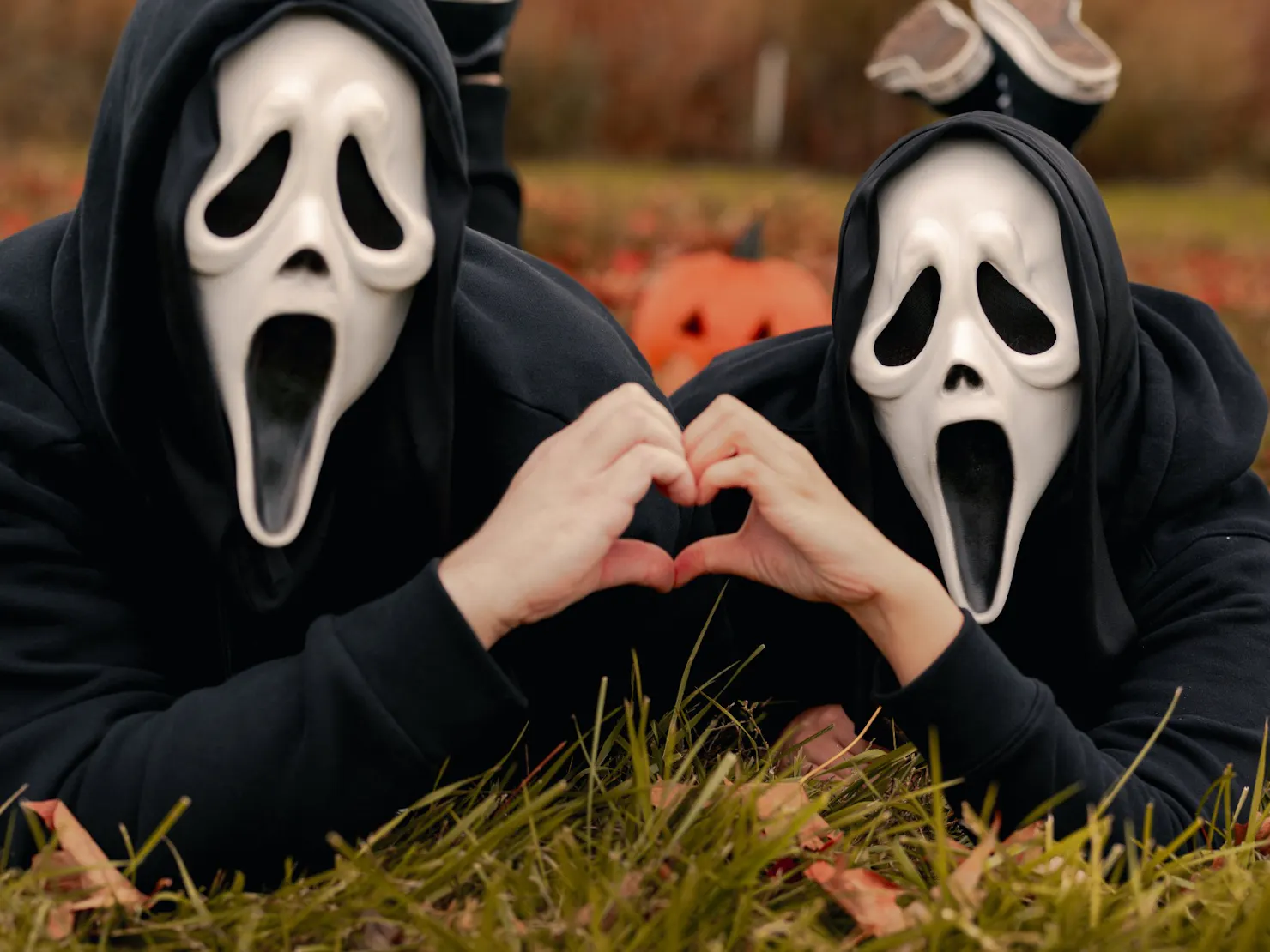 Moffat Beach Street Party: Halloween