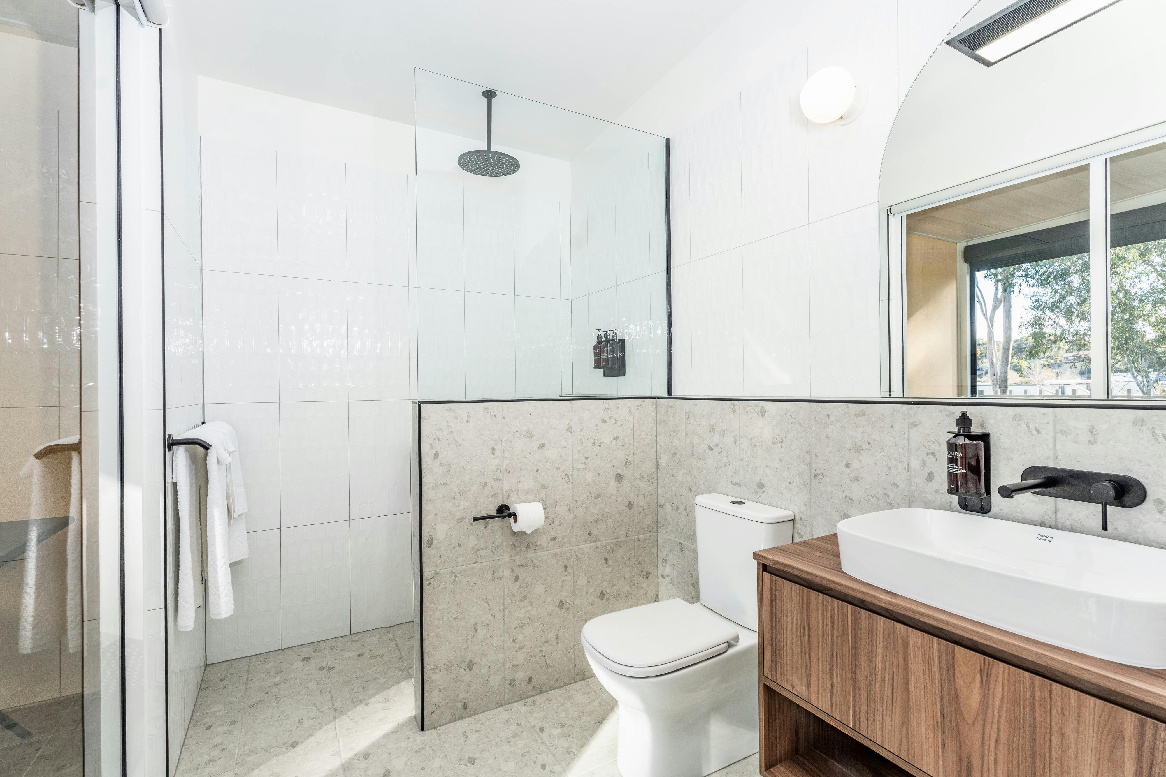 Superior 2 Bedroom Apartment