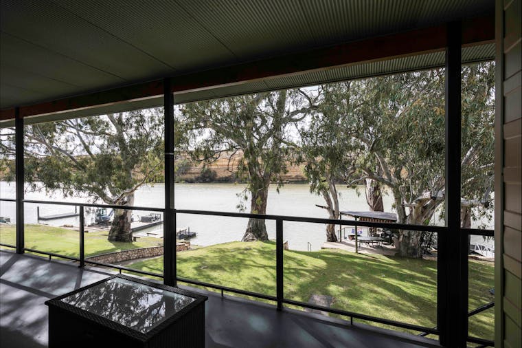 192 Page Drive Blanchetown River Shack Rentals