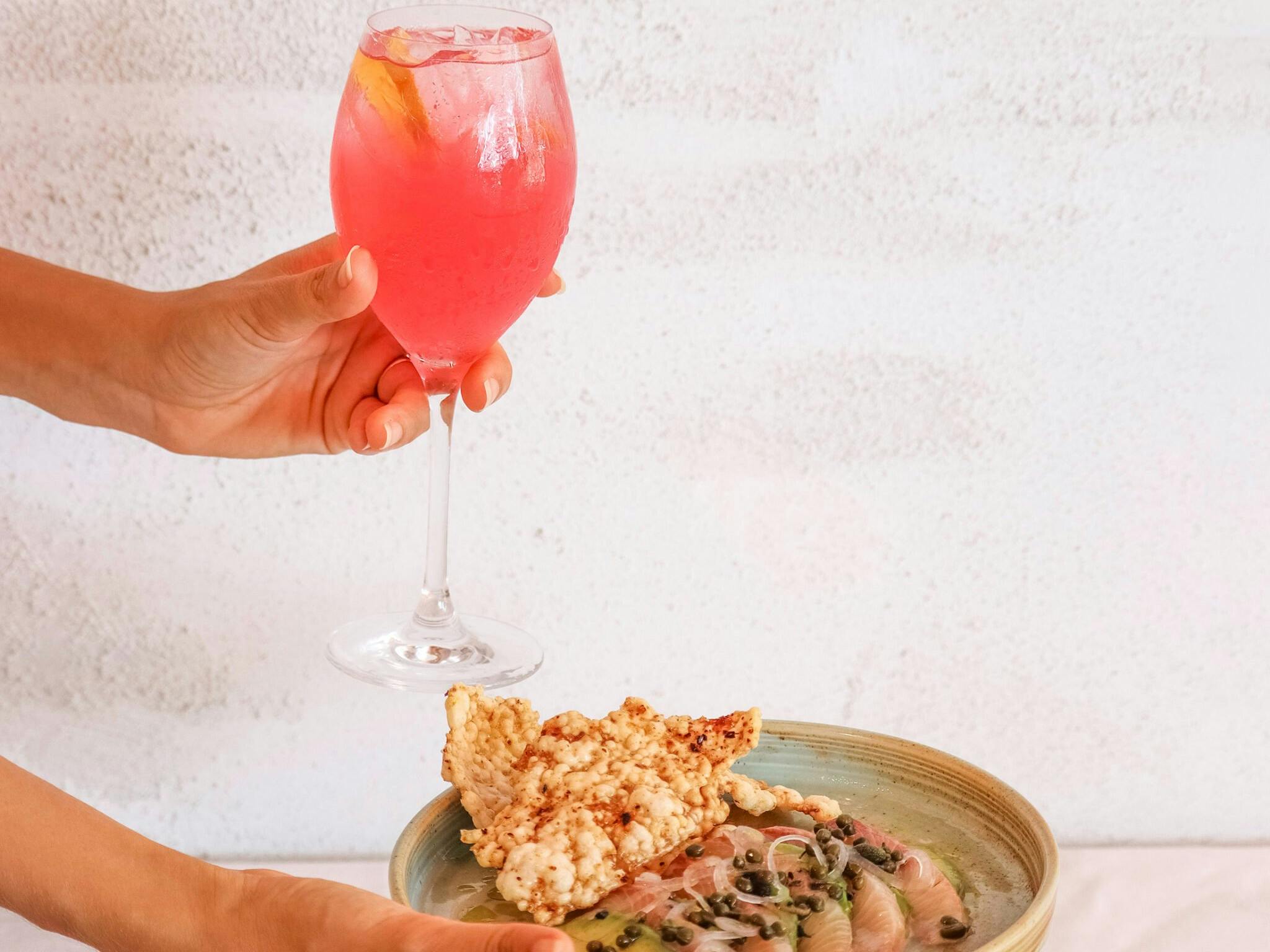 Cocktails and food