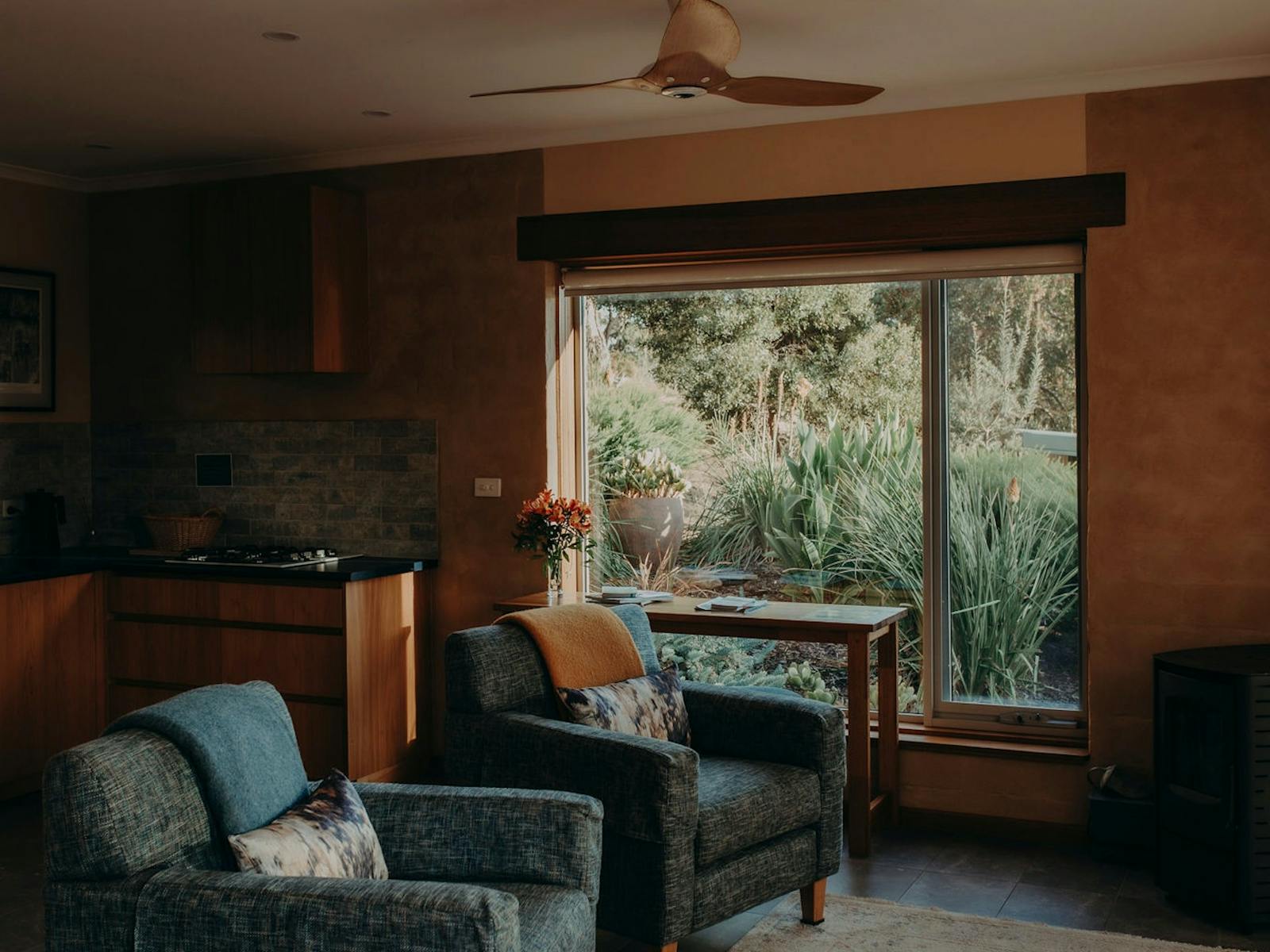 loungeroom