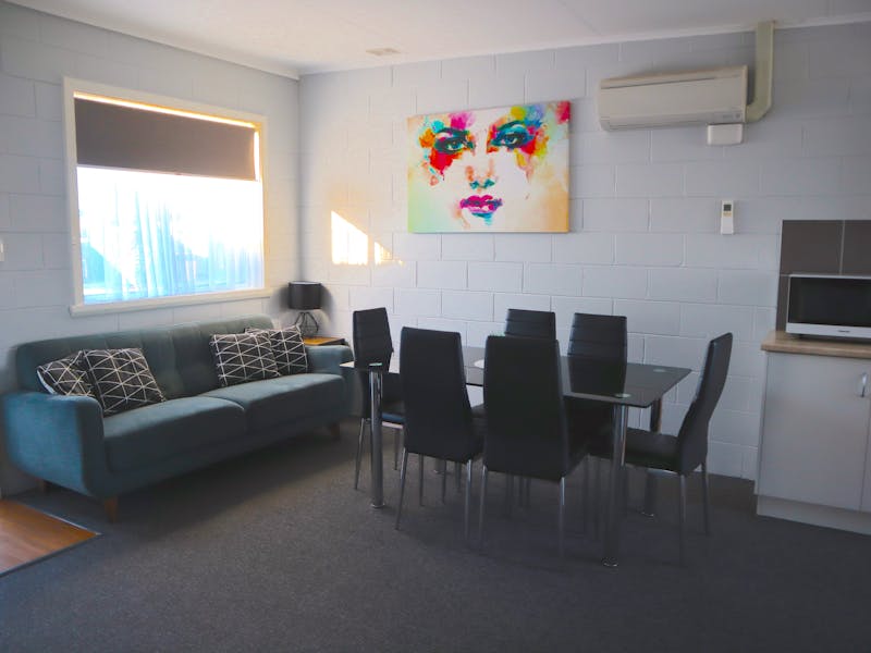 2 Bedroom Apartment (5 or 6 berth) image