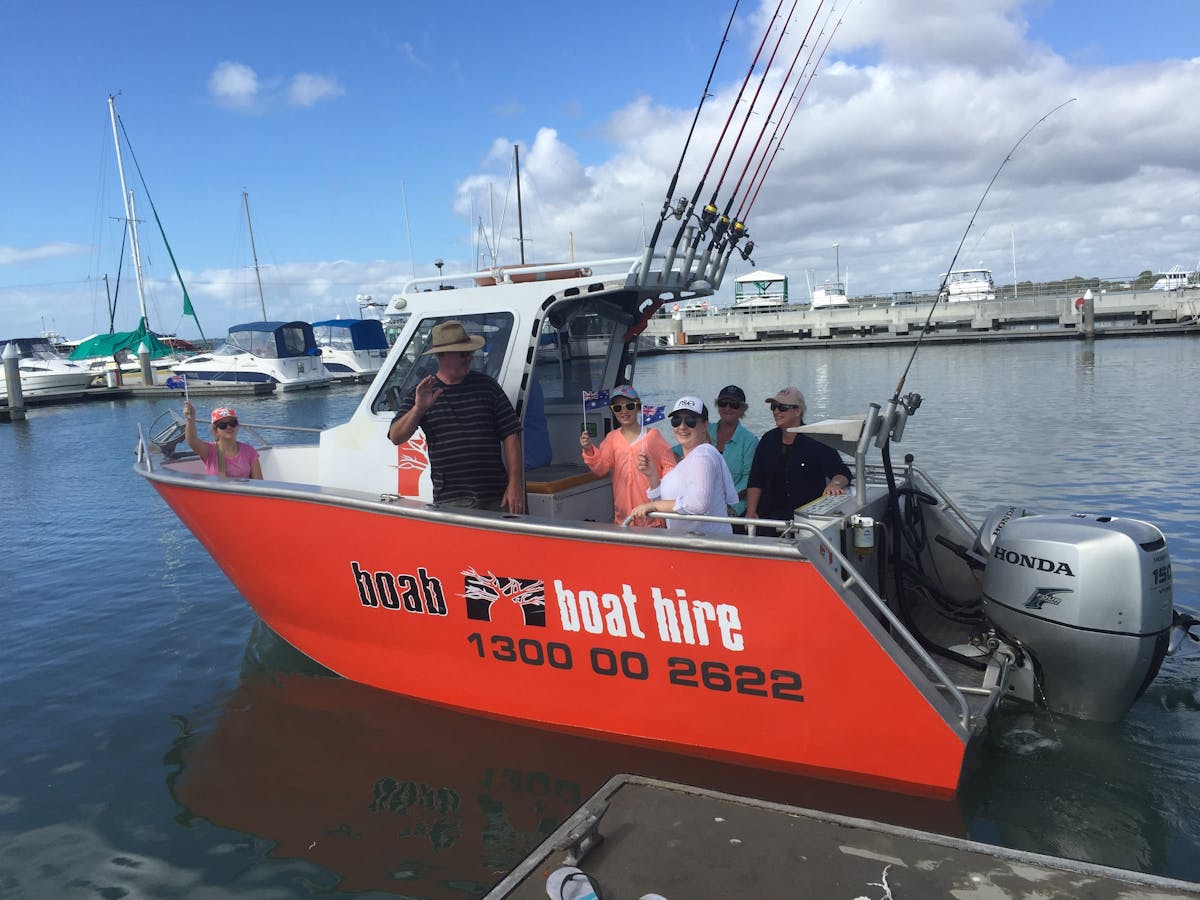 boat tours from hervey bay