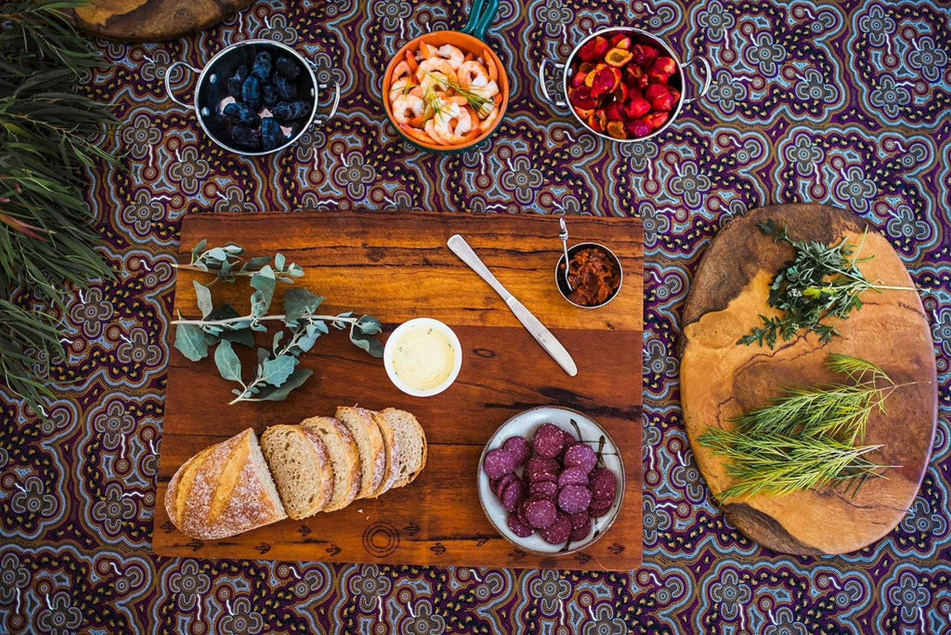 Aboriginal Food, Culture, Cave and Didge Tour