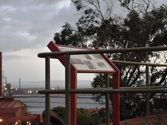 Hummock Hill Lookout