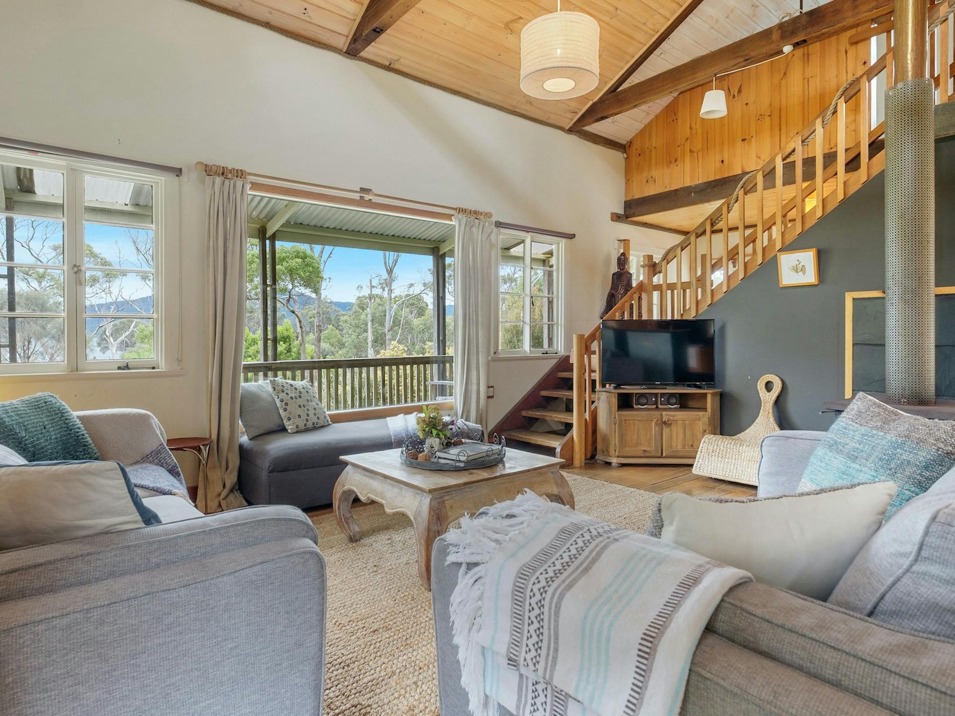 Mandala Bruny Island - 4 Bedroom Holiday Rental