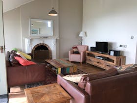 'Splash' Lounge Room