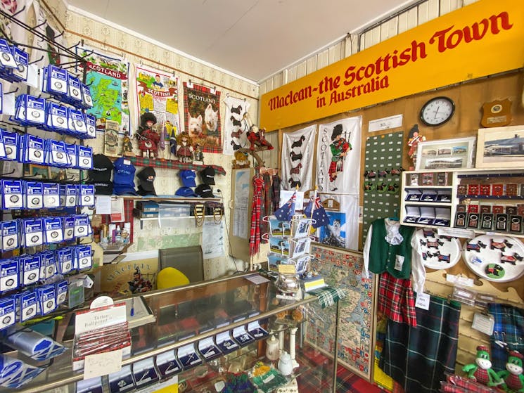 Maclean Scottish Shop, souvenirs and visitor information