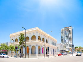 Perc Tucker Regional Gallery