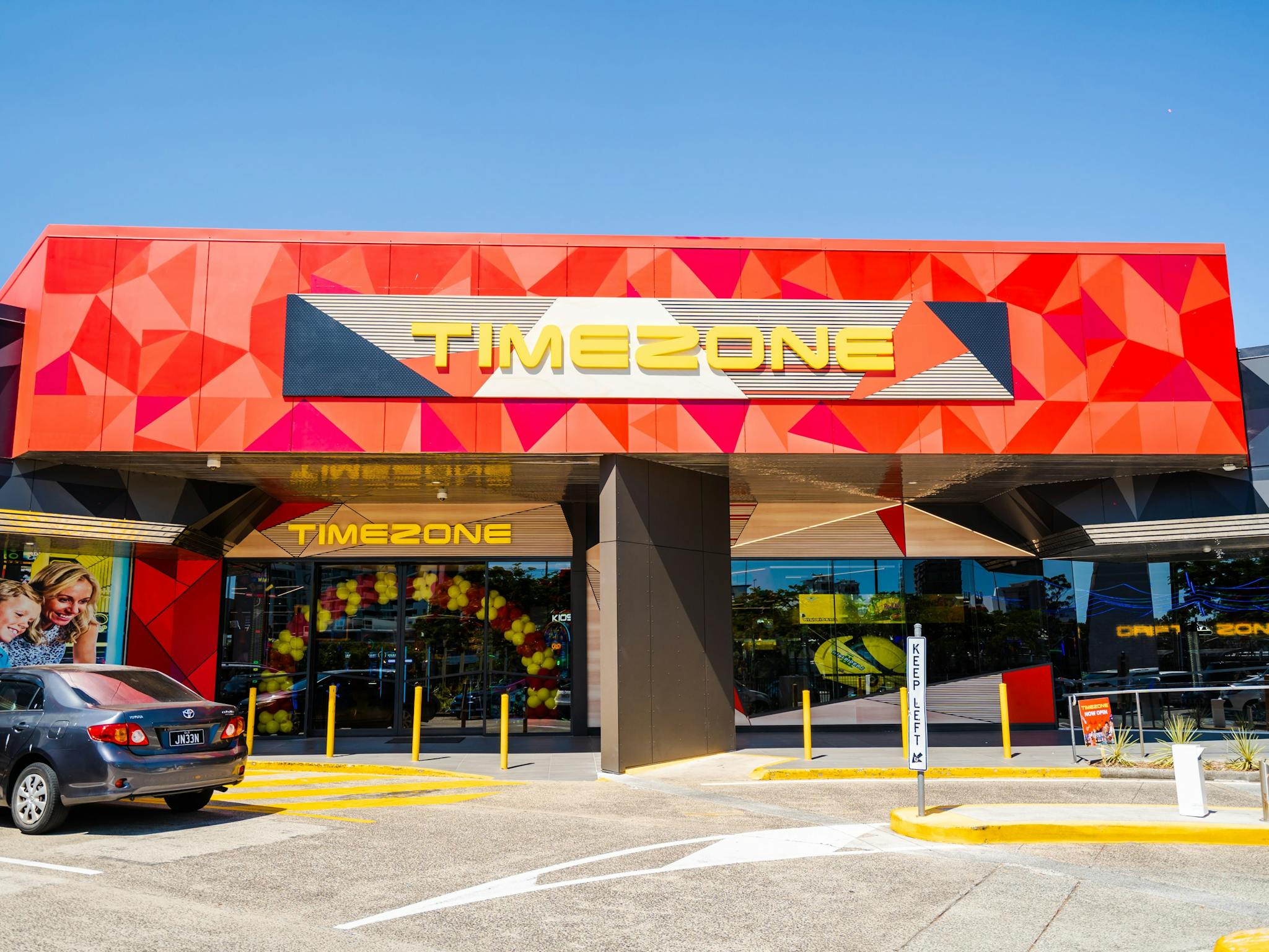 Sunshine Plaza - Entrance Sunshine Plaza - Entrance