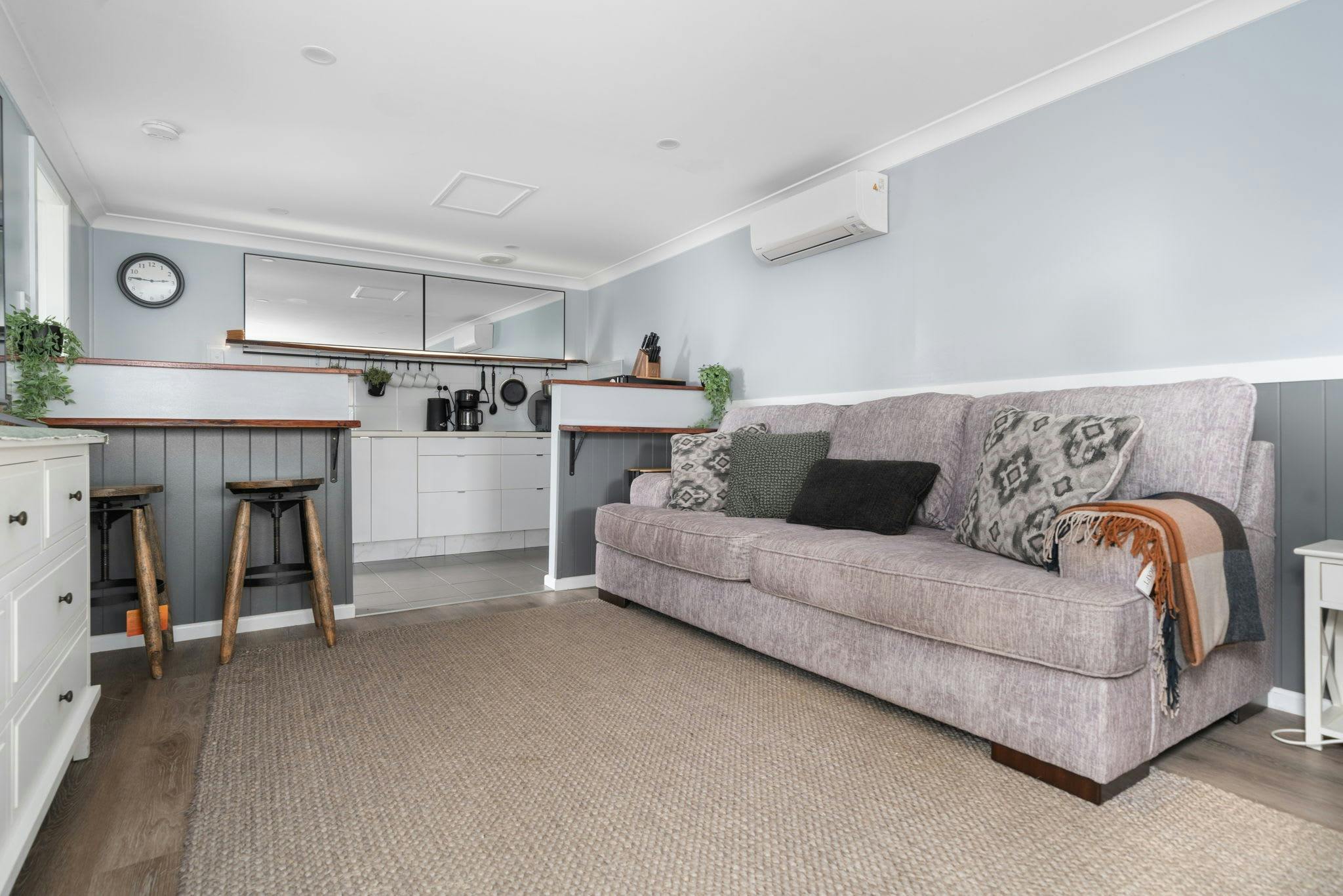 Lounge with big comfy sofa