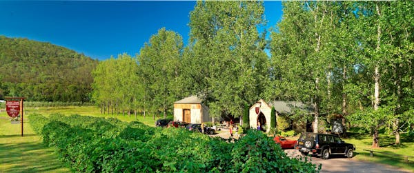Stonehurst Cedar Creek Wines