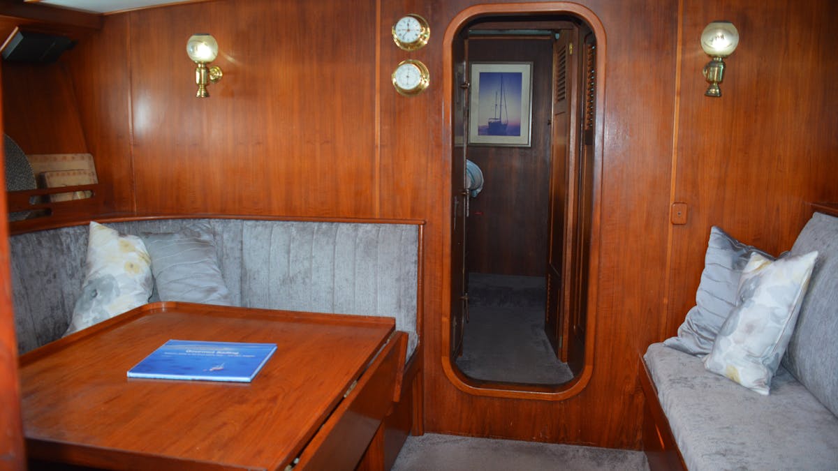 Saloon area showing dining table which can extend to seat up to 122 Saloon area showing dining table which can extend to seat up to 122