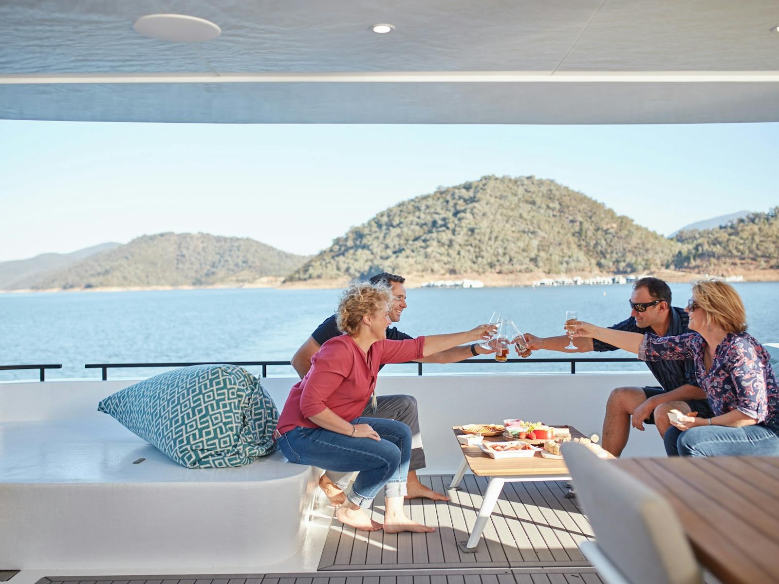 Houseboat on Lake Eildon