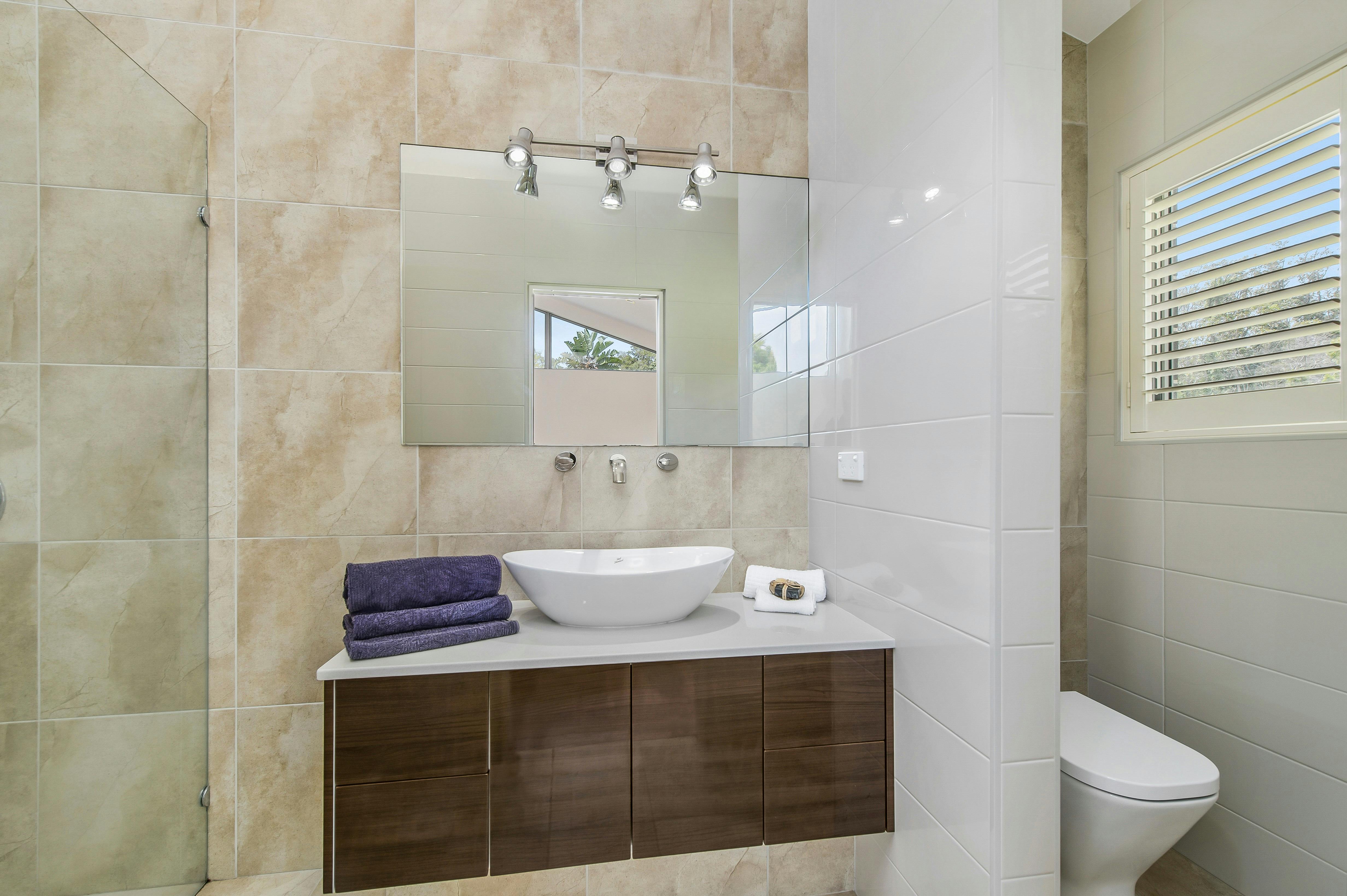 Lakeside Lodge Lake Cathie NSW Holidays & Things to Do