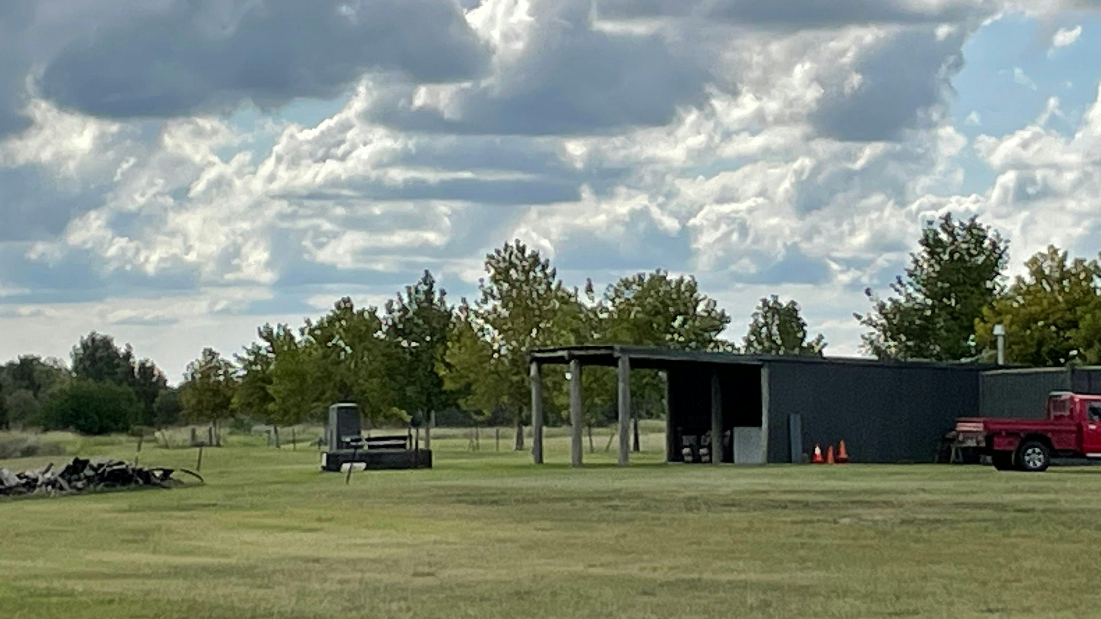 Camp on Hunter (Elderslie)