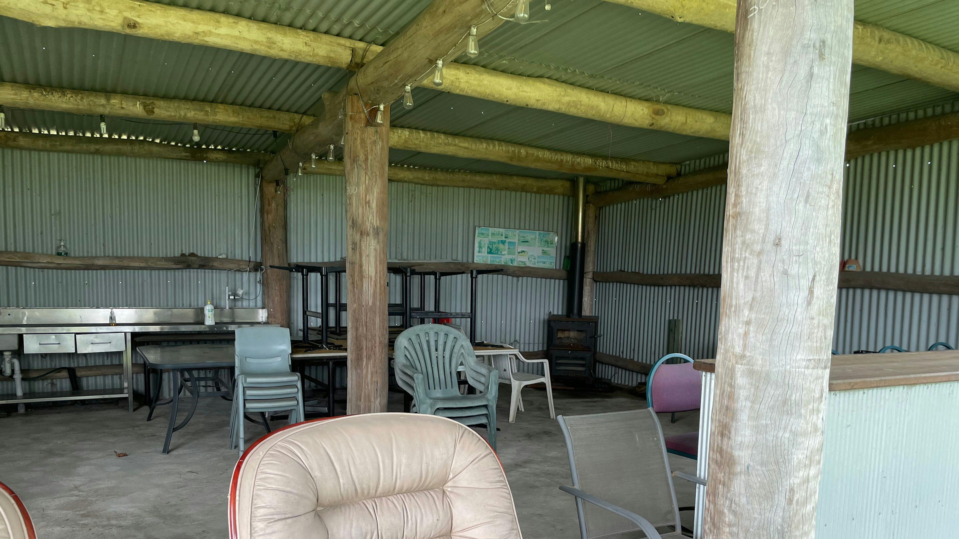 Camp on Hunter (Elderslie)