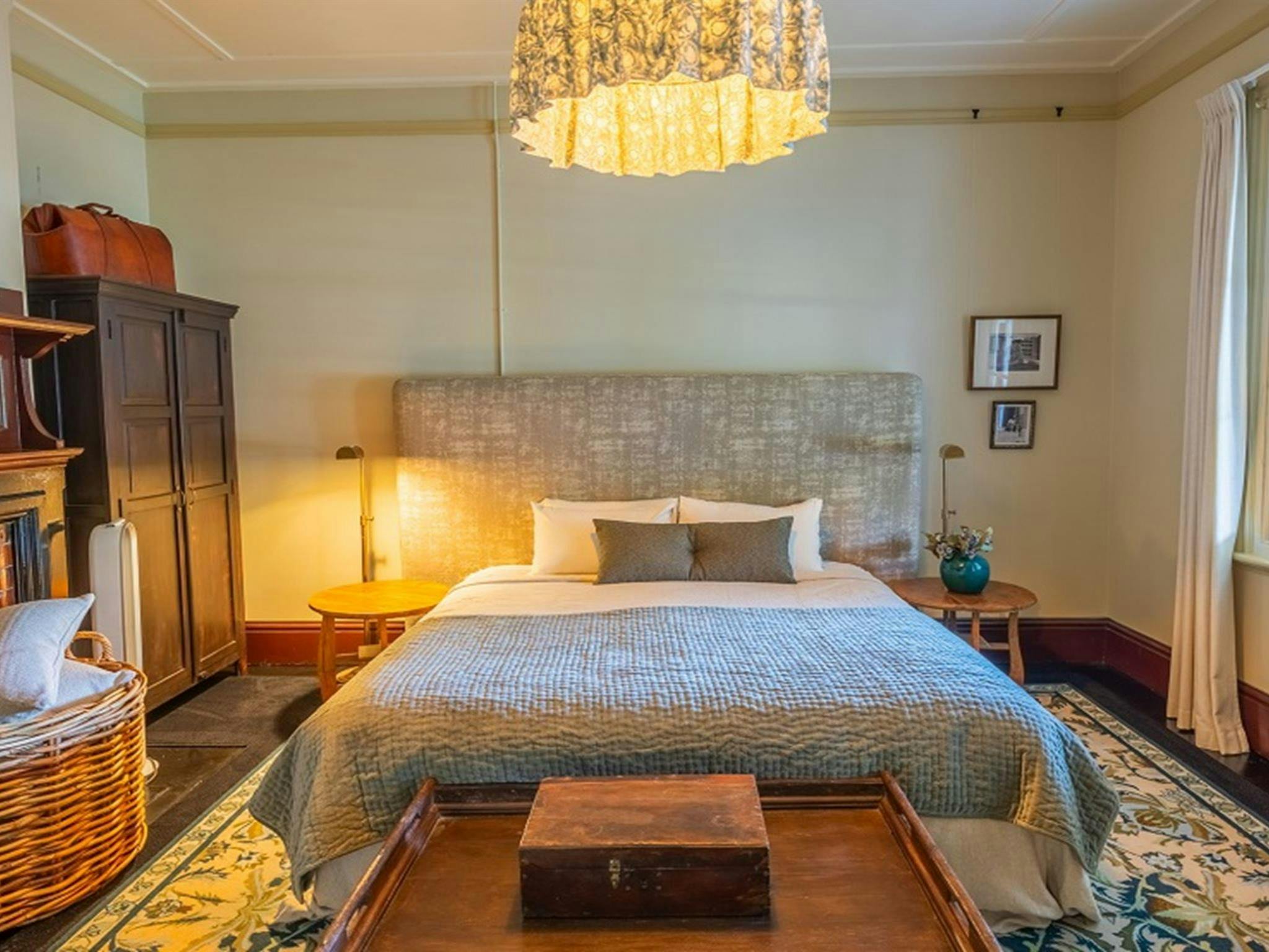 Cape Byron Assistant Lighthouse Keepers Cottages, Cottage 2, Queen bed. Credit: John Spencer/DCCEEW