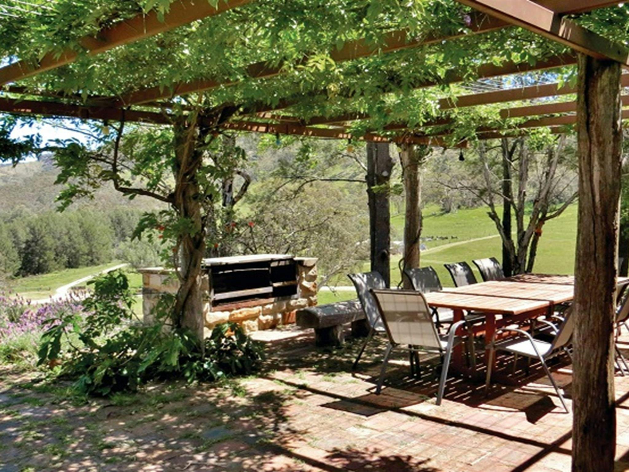 卡珀蒂庄园烧烤区和户外区域，卡珀蒂国家公园。照片：Anjee du Terreau/OEH