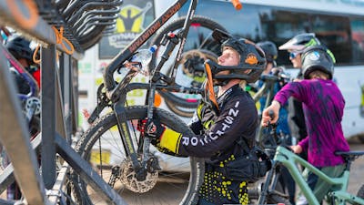 Easy loading shuttle trailers