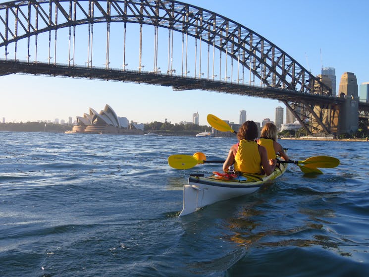 kayaking tour sydney