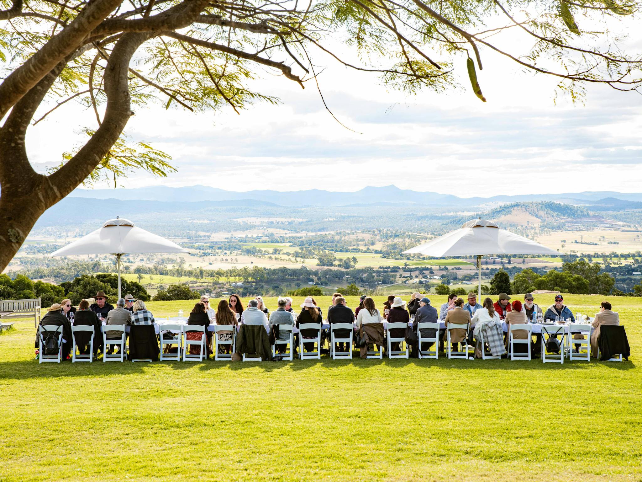 Long Lunch atop Scenic Rim mountain Long Lunch atop Scenic Rim mountain