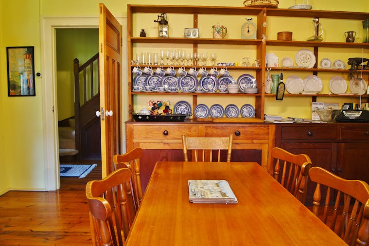 Buxton Manor Garden and Loft Apartment