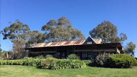 Yering Farm Wines