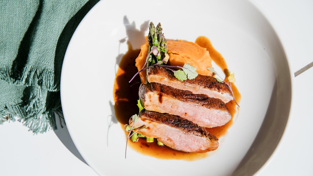 Parklands Tavern Lunch & Dinner