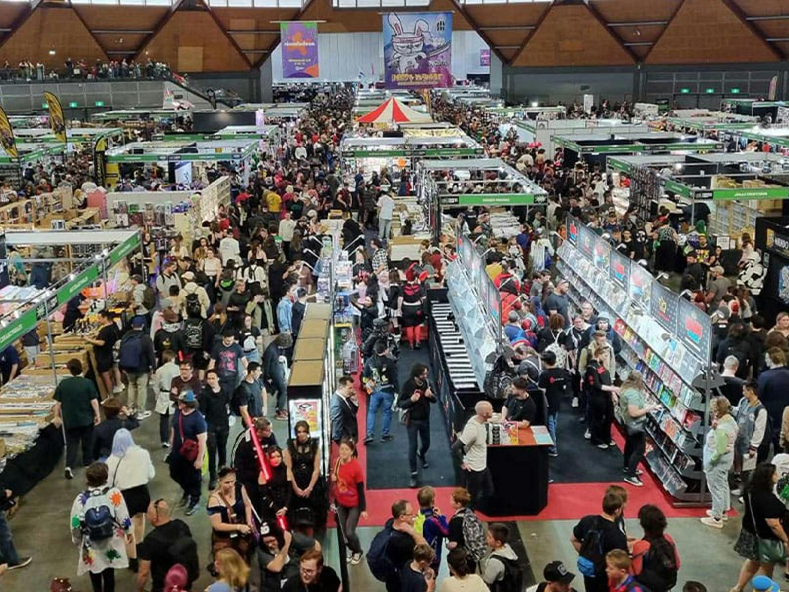 pop up booths with crowd