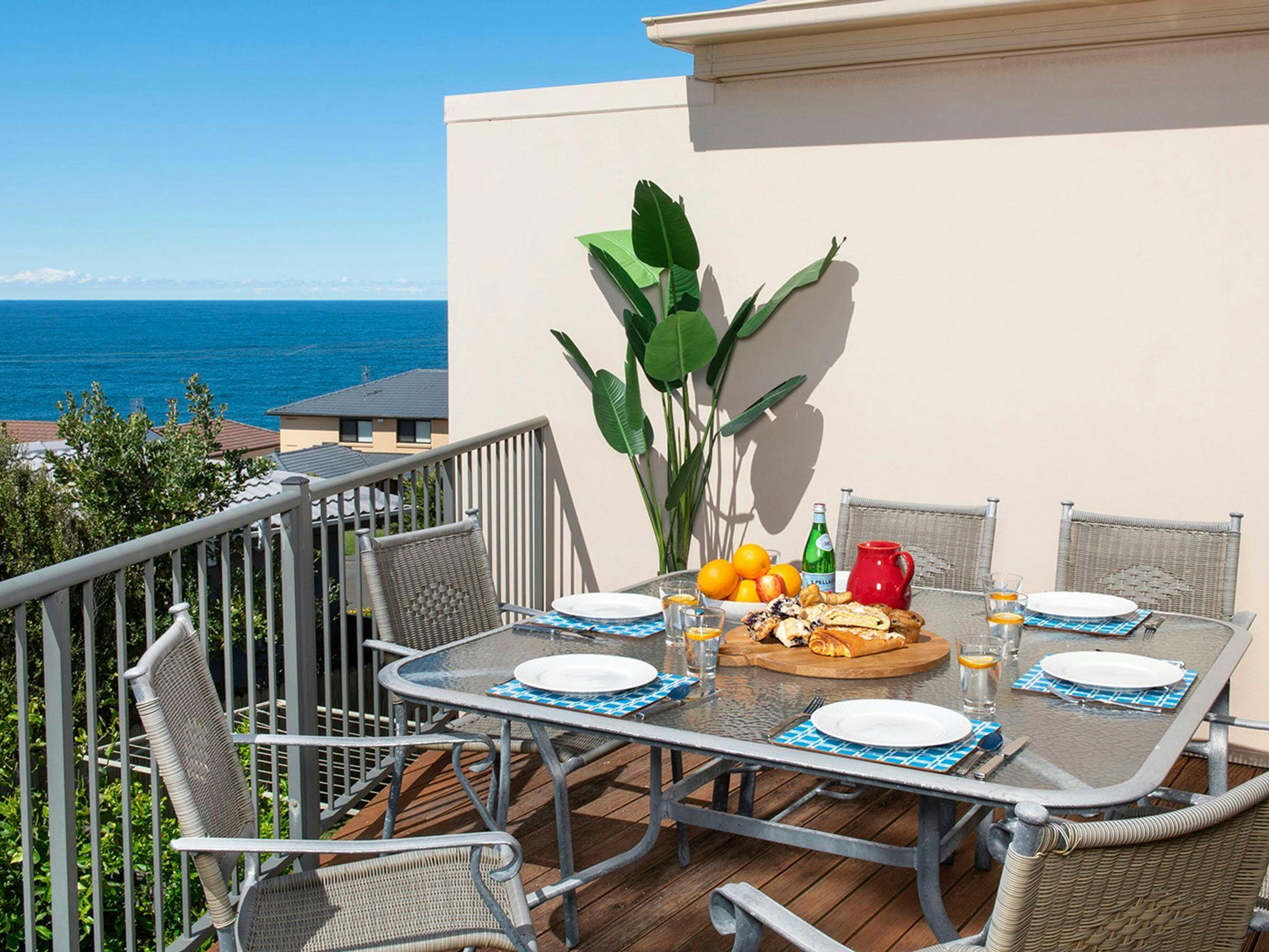 Seaview on Boanyo NSW Holidays & Things to Do