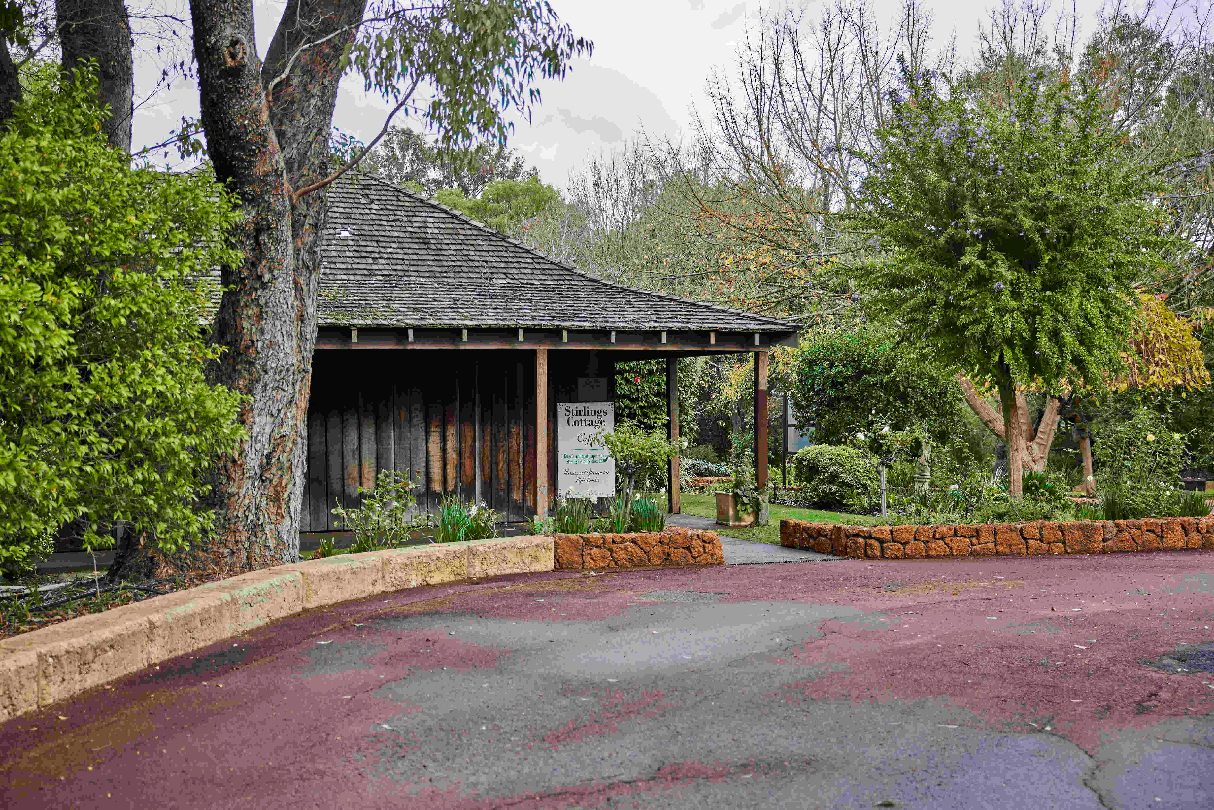 Stirling Cottage