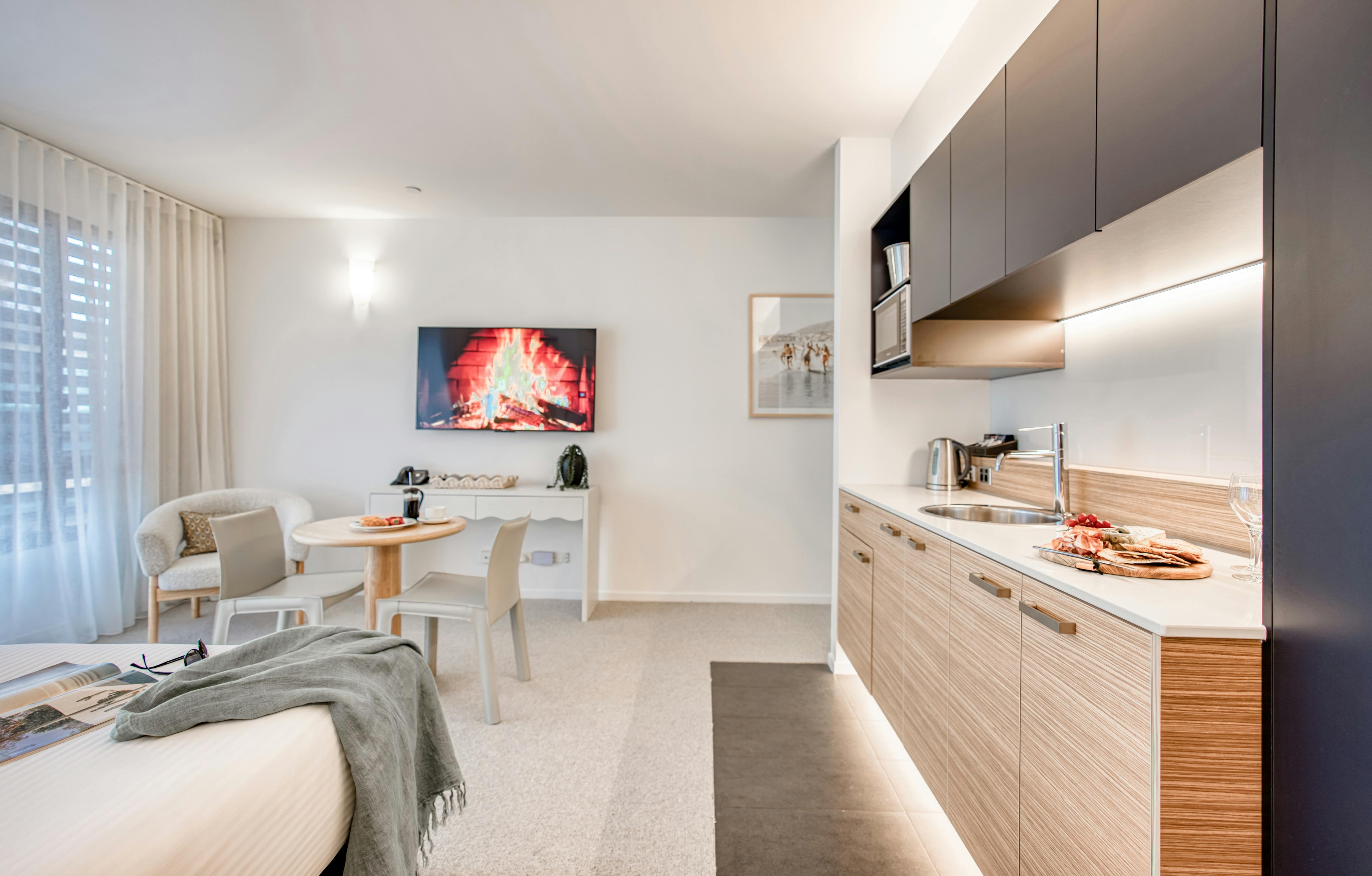 Vue Apartments Geelong - Studio Apartment