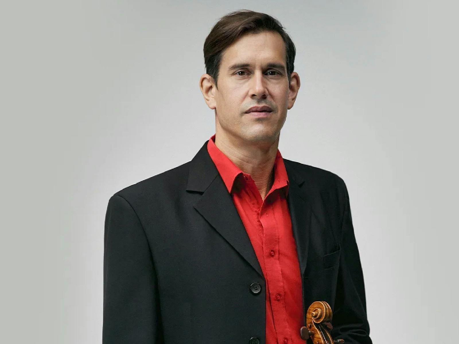 Tobias Breider – viola