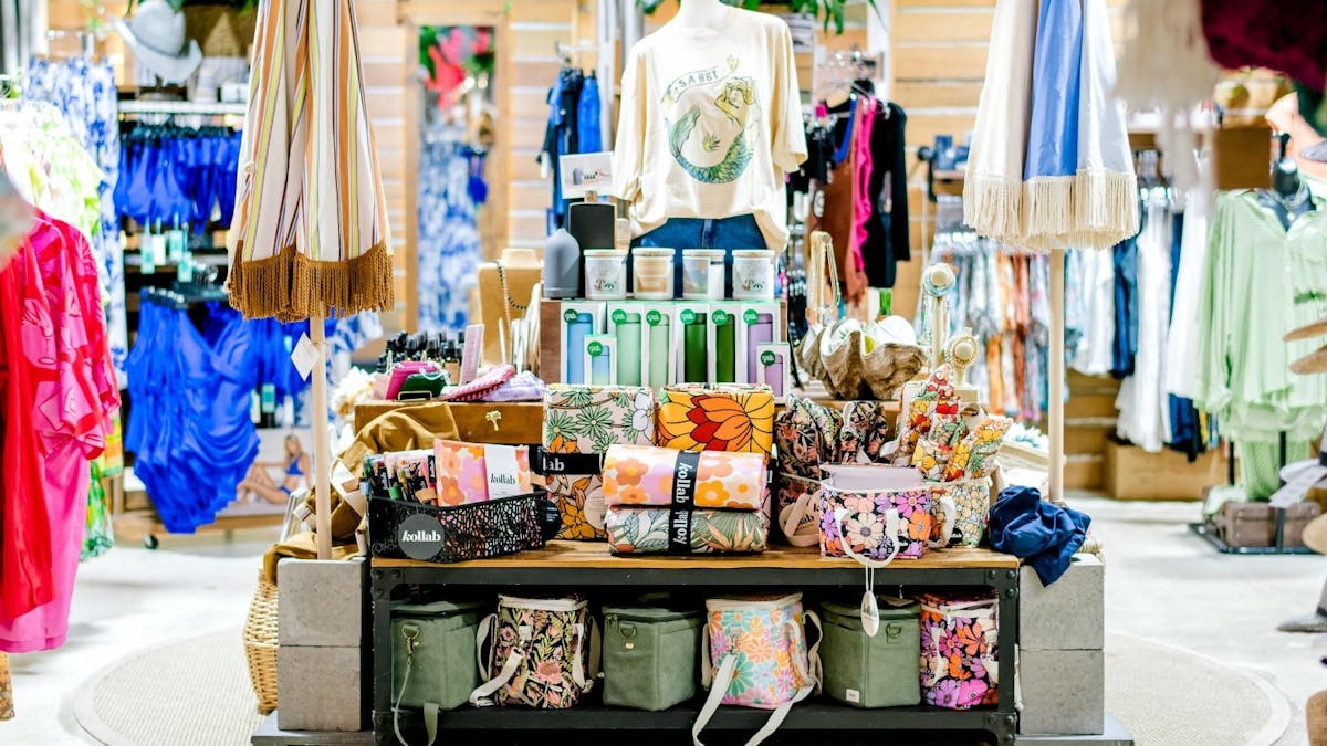 Shopping Beachwear Coolangatta