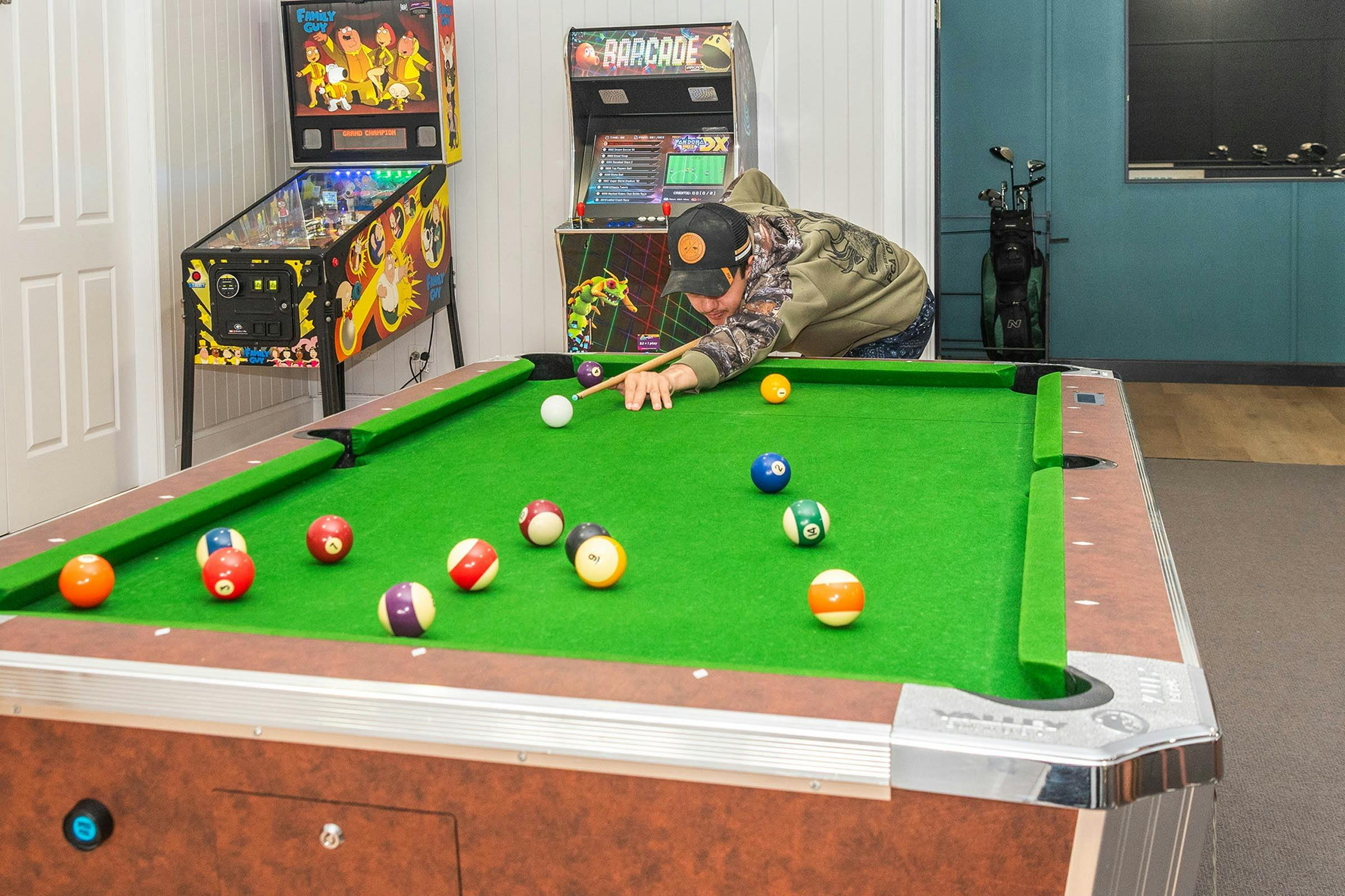Batemans Bay Indoor Golf, Bar and Lounge
