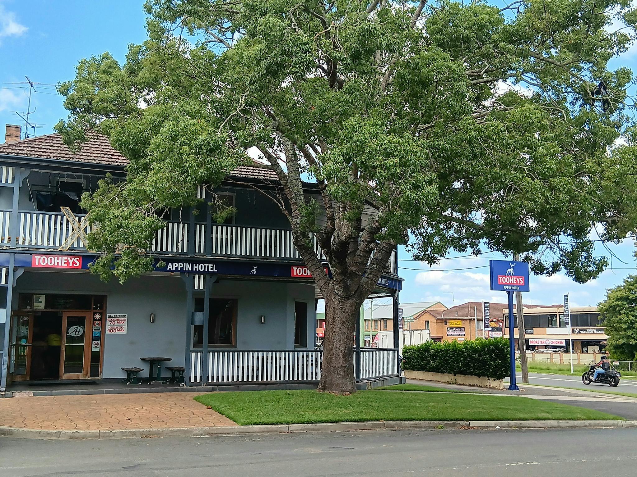 Appin Hotel | Sydney, Australia - Official Travel & Accommodation Website