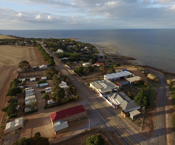 Pine Point Caravan Park