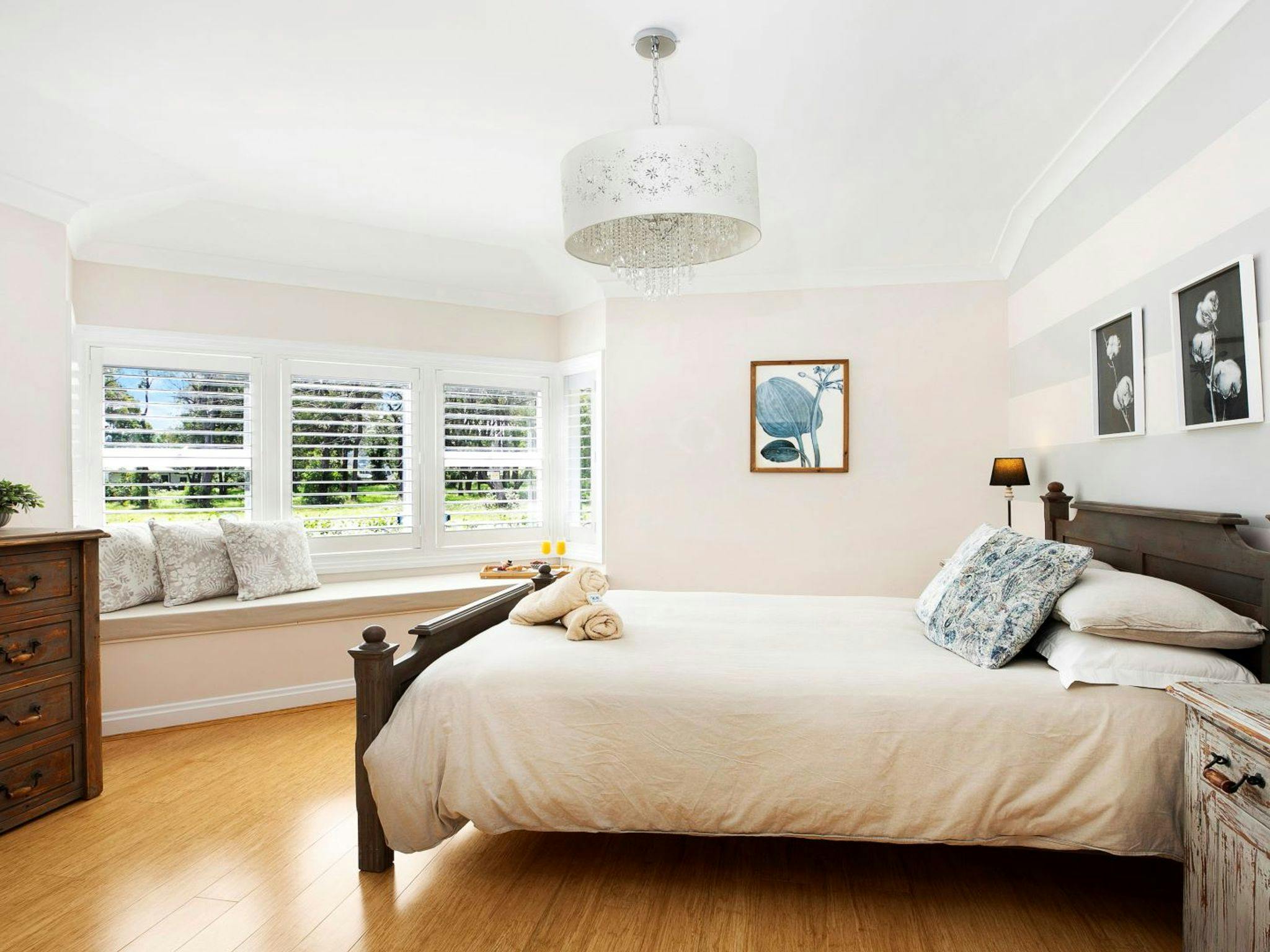 High Chair & Portacot (BYO Linen)